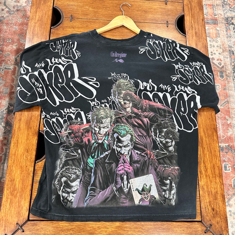 Black Short Sleeve Tee with Artistic Graphic Design